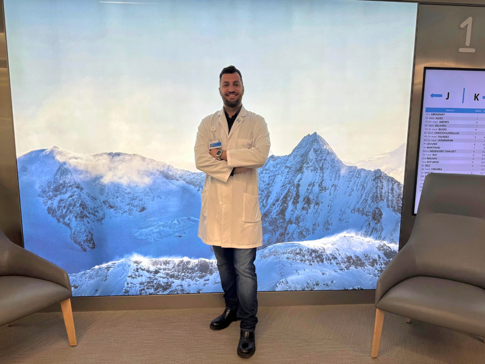 Dr. Artinopoulos at Swiss hospital